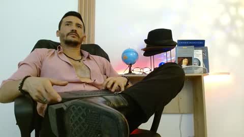   REIKO  online show from 11-19-25, 09:15