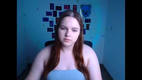 Reina online show from 04-11-26, 11:14