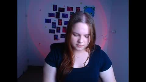 Reina online show from 04-13-26, 11:05