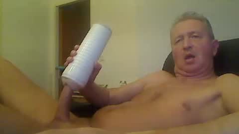 reini7211 online show from 11-14-25, 02:32