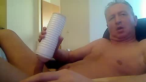 reini7211 online show from 04-23-26, 11:09