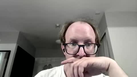 relaxnchat38 online show from 04-28-26, 03:00