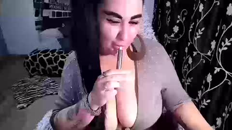 Desyree online show from 03-10-26, 08:47