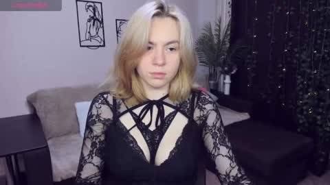 RemiPeach online show from 06-03-26, 03:39