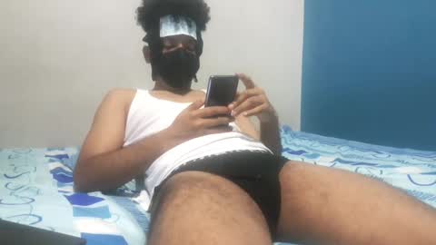 Snapshot of remy_g chatting on 12-28-24, 08:48 Remy online show from 12-28-24, 08:48