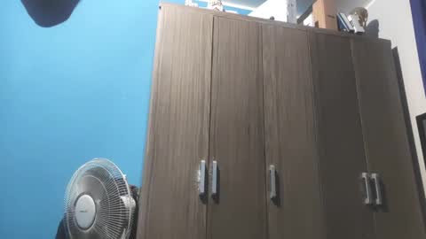 Snapshot of remy_g chatting on 01-13-25, 06:16 Remy online show from 01-13-25, 06:16