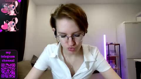 Claire online show from 03-01-26, 05:37