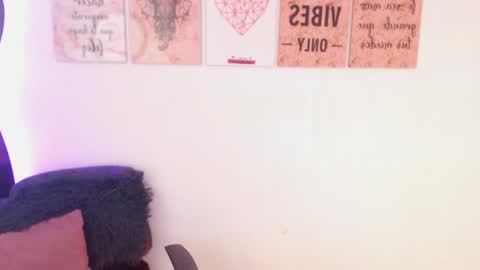    online show from 12-05-24, 04:42