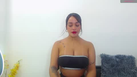 Snapshot of renatabrownn28 chatting on 07-02-26, 03:45 renatabrownn28 online show from 07-02-26, 03:45
