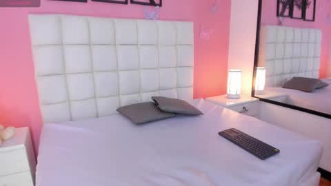 Renata online show from 03-07-25, 04:57