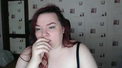 renataoia online show from 12-16-25, 05:51