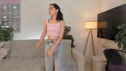 Snapshot of renatenavejar chatting on 10-12-25, 01:26 Call me Mira online show from 10-12-25, 01:26