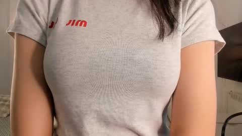 Snapshot of renatenavejar chatting on 10-16-25, 01:39 Call me Mira online show from 10-16-25, 01:39