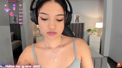 Snapshot of renee_shelby_ chatting on 12-18-24, 08:57 Renee Shelby online show from 12-18-24, 08:57