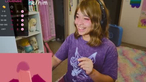 Snapshot of renpuppy chatting on 12-05-24, 06:32 REN online show from 12-05-24, 06:32