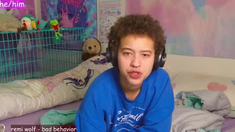 Snapshot of renpuppy chatting on 02-10-25, 05:30 REN online show from 02-10-25, 05:30