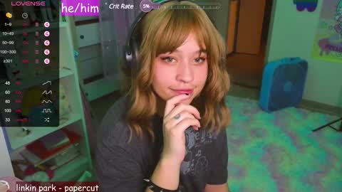 Snapshot of renpuppy chatting on 02-11-25, 08:58 REN online show from 02-11-25, 08:58