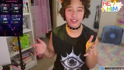 Snapshot of renpuppy chatting on 11-08-25, 06:02 REN online show from 11-08-25, 06:02