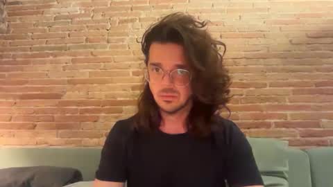 Snapshot of renzo_899 chatting on 04-05-26, 10:40 Renzo online show from 04-05-26, 10:40