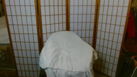 Betsy online show from 02-15-25, 10:11