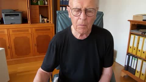 Snapshot of reteid chatting on 06-19-26, 11:58 reteid online show from 06-19-26, 11:58