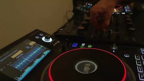 GearPorn online show from 10-11-25, 11:03