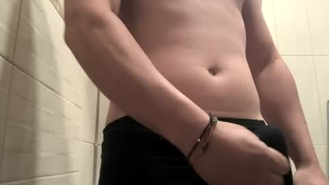 Snapshot of revendor chatting on 07-11-26, 10:07 revendor online show from 07-11-26, 10:07