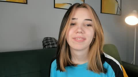 Elin online show from 12-12-24, 04:48