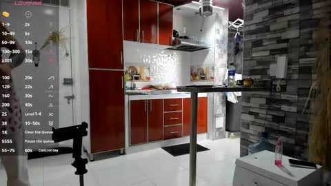 reymasterhot online show from 11-11-25, 08:20