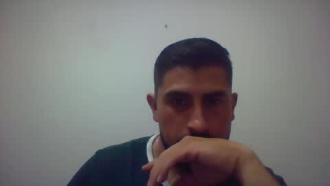 Snapshot of reyalad_mariana chatting on 09-15-25, 03:56 REYALAD online show from 09-15-25, 03:56