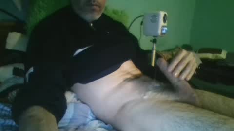 Snapshot of reyes_albert2006 chatting on 01-25-25, 07:39 reyes_albert2006 online show from 01-25-25, 07:39