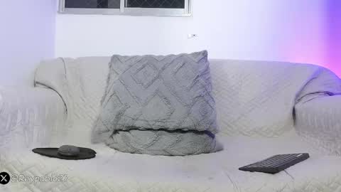 Snapshot of reypablo1 chatting on 04-19-26, 10:03 REY PABLO Independent online show from 04-19-26, 10:03