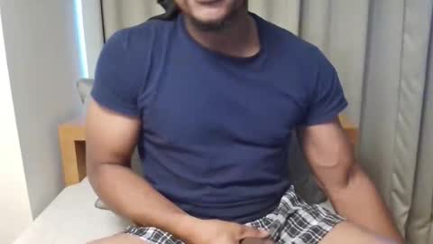 Taye online show from 12-19-25, 07:54