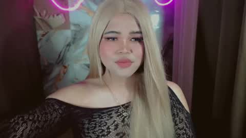 Snapshot of rhetttogo chatting on 06-22-26, 03:47 - mamerta online show from 06-22-26, 03:47