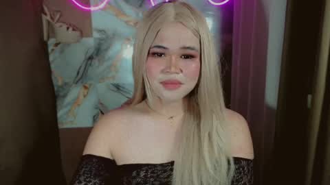 Snapshot of rhetttogo chatting on 06-25-26, 05:12 - mamerta online show from 06-25-26, 05:12