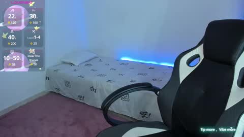 RianaK online show from 02-25-25, 02:36