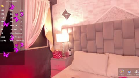 Snapshot of rianamanson chatting on 02-03-25, 04:25 Riana online show from 02-03-25, 04:25