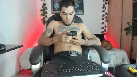 Snapshot of riancum chatting on 02-16-25, 02:42 juan online show from 02-16-25, 02:42