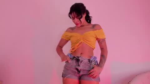 Snapshot of riby_ chatting on 05-07-26, 08:03 riby online show from 05-07-26, 08:03