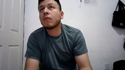 Snapshot of ricardogarcia21 chatting on 01-14-25, 07:48 ricardogarcia21 online show from 01-14-25, 07:48