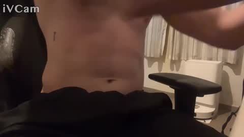 Snapshot of richard69br chatting on 10-27-25, 03:43 richard69br online show from 10-27-25, 03:43