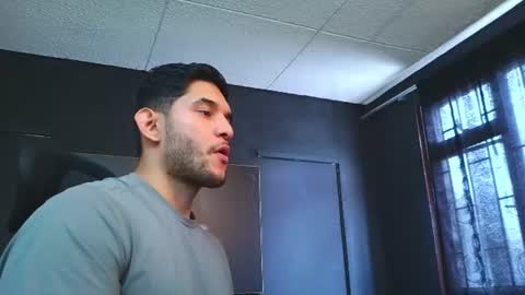 Snapshot of richard_milleer chatting on 06-15-26, 04:31 Ricardo online show from 06-15-26, 04:31