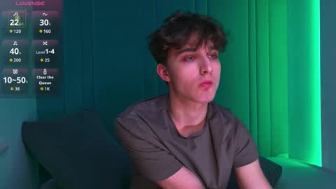 Richard online show from 03-05-26, 03:19