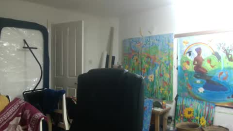 Snapshot of richardartist chatting on 12-08-24, 12:29 Richard online show from 12-08-24, 12:29