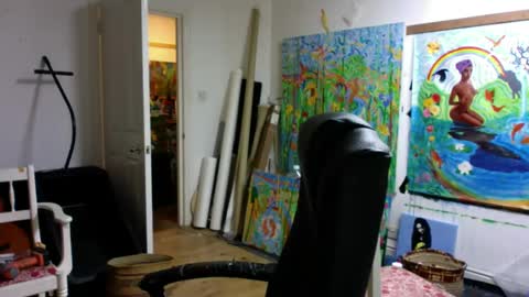 Snapshot of richardartist chatting on 12-24-24, 06:06 Richard online show from 12-24-24, 06:06