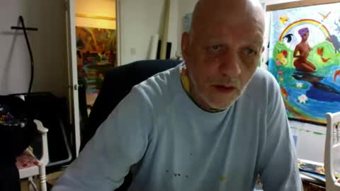 Snapshot of richardartist chatting on 12-31-24, 10:34 Richard online show from 12-31-24, 10:34