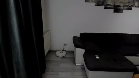 RichardDarell online show from 10-04-25, 04:43