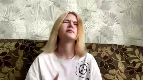 jenny online show from 06-25-26, 02:10
