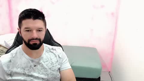 Snapshot of richrolland chatting on 01-18-25, 03:42 Rickseduction online show from 01-18-25, 03:42