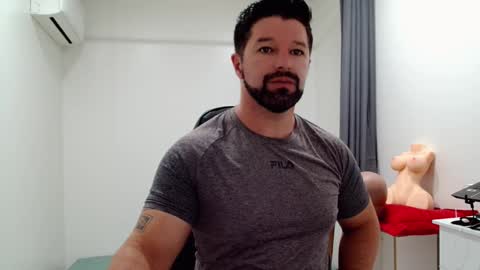 Snapshot of richrolland chatting on 12-05-25, 09:18 Rickseduction online show from 12-05-25, 09:18